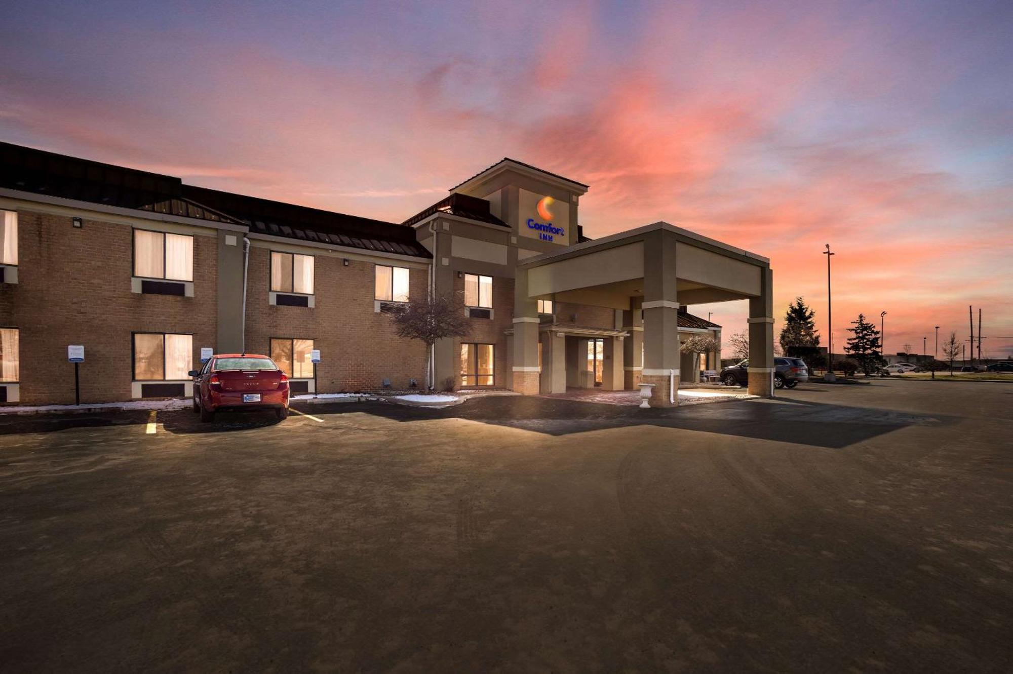 Comfort Inn Huntington Near University Εξωτερικό φωτογραφία