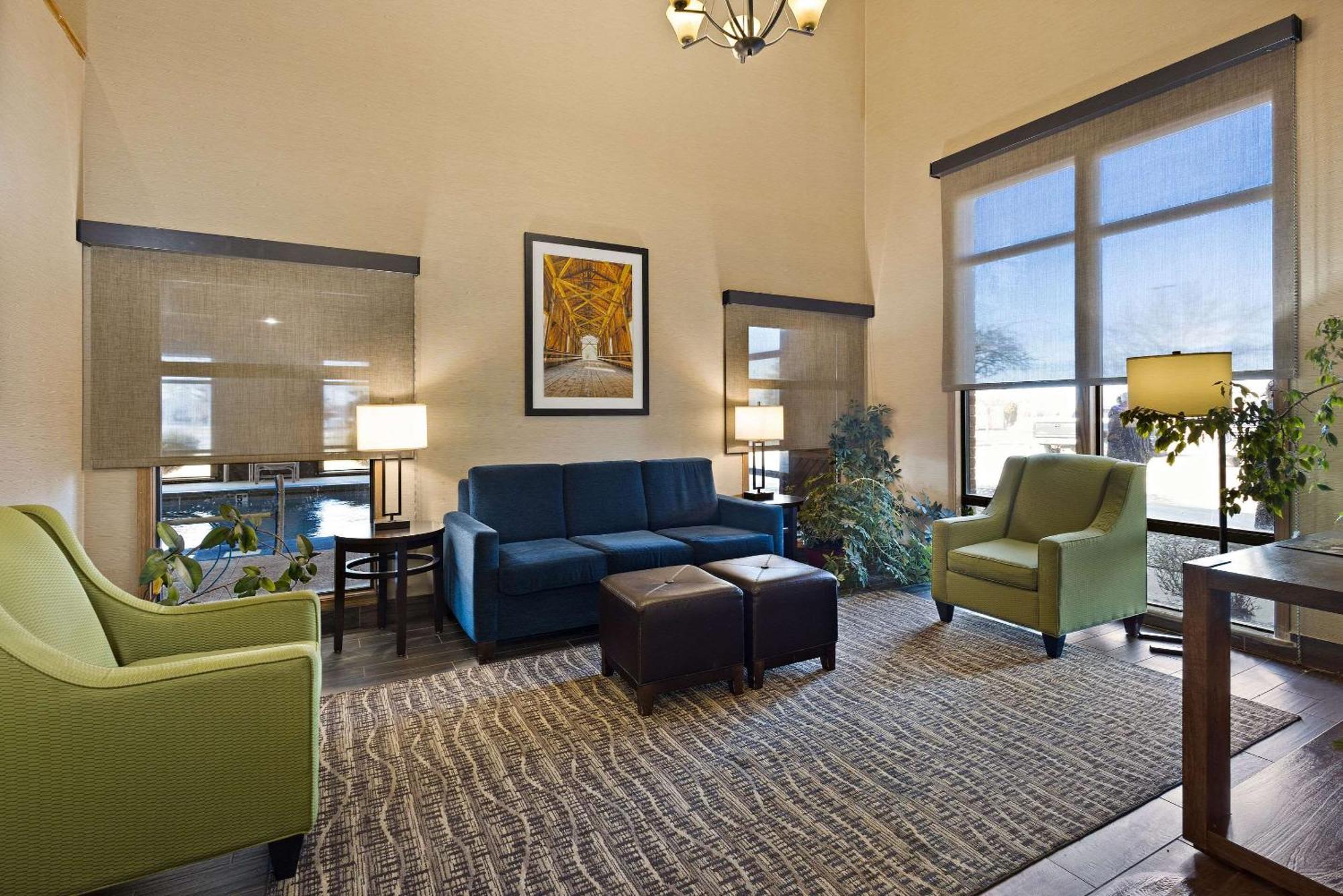 Comfort Inn Huntington Near University Εξωτερικό φωτογραφία