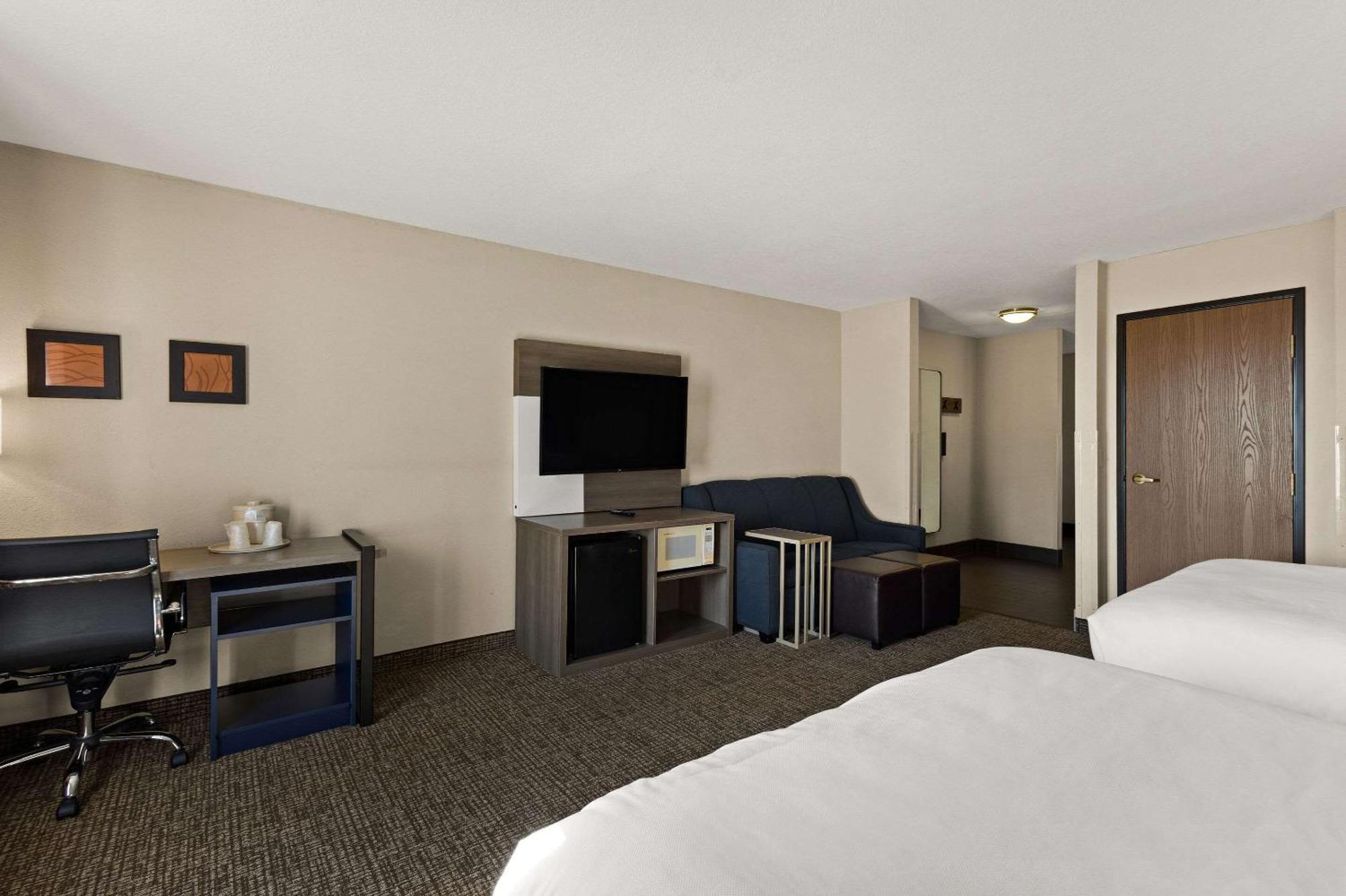 Comfort Inn Huntington Near University Εξωτερικό φωτογραφία