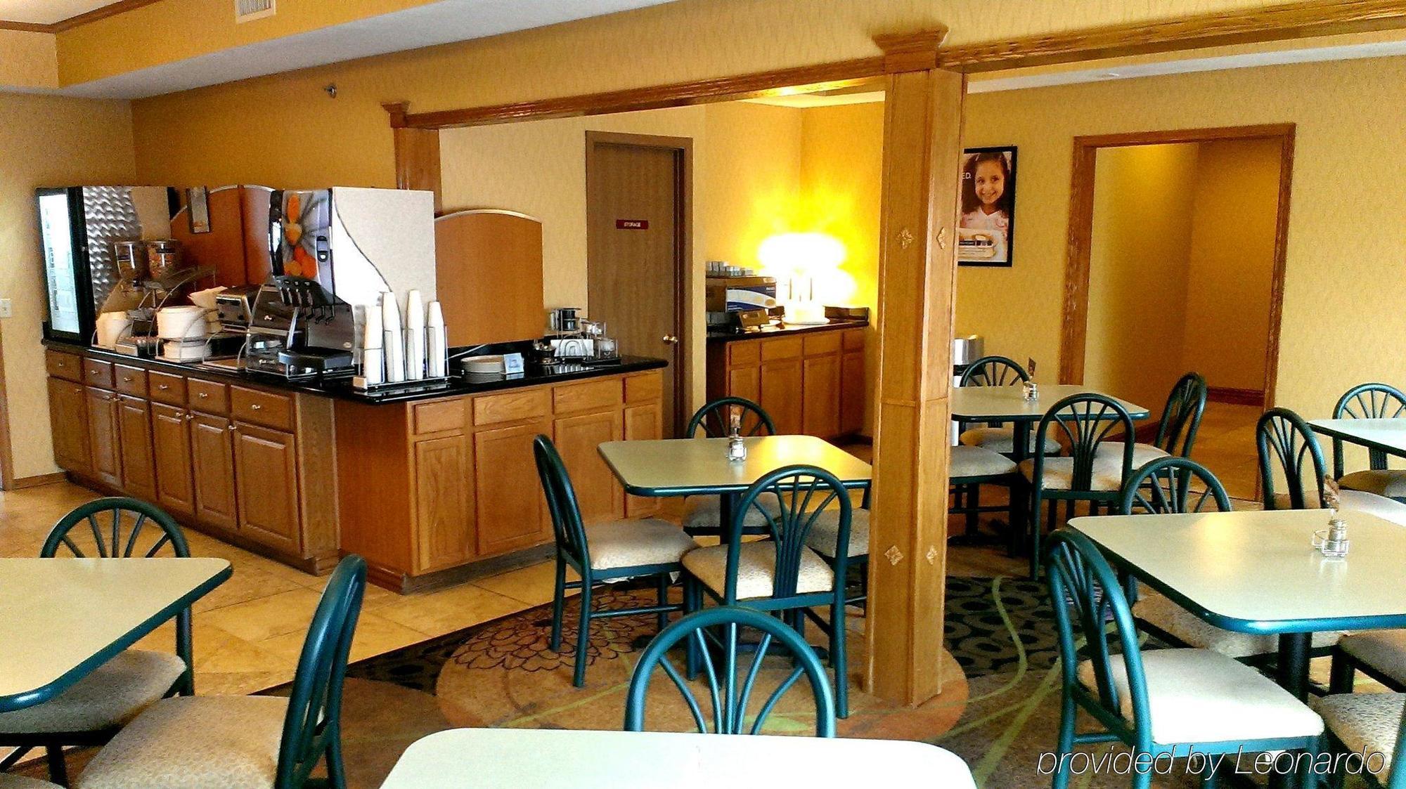Comfort Inn Huntington Near University Εξωτερικό φωτογραφία